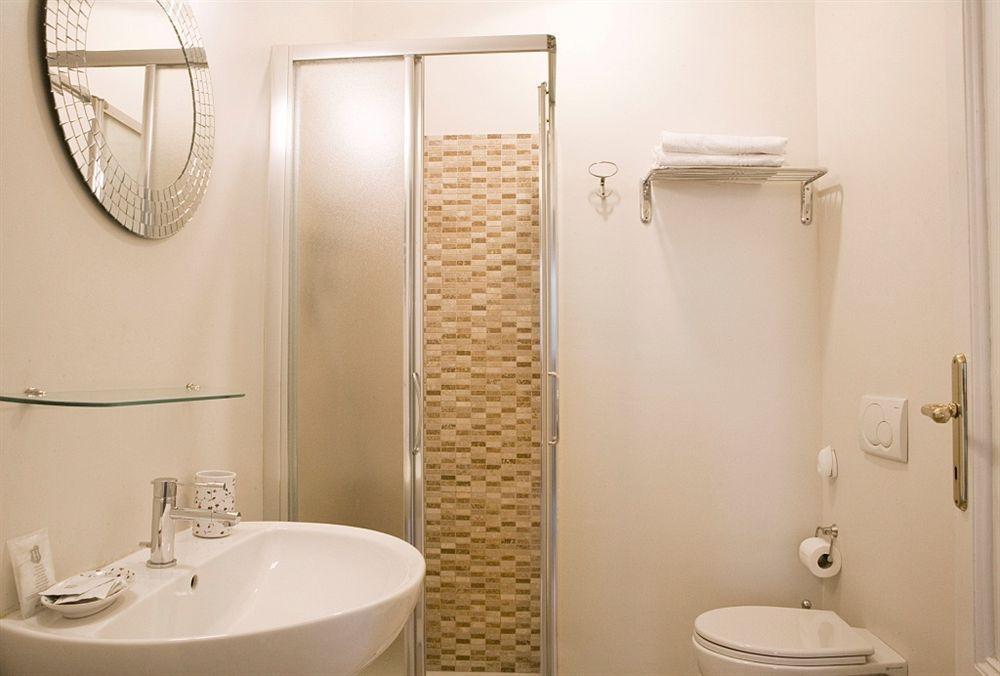 Acomodação com café da manhã  B&B Leopoldo&APARTEMENTS 3*