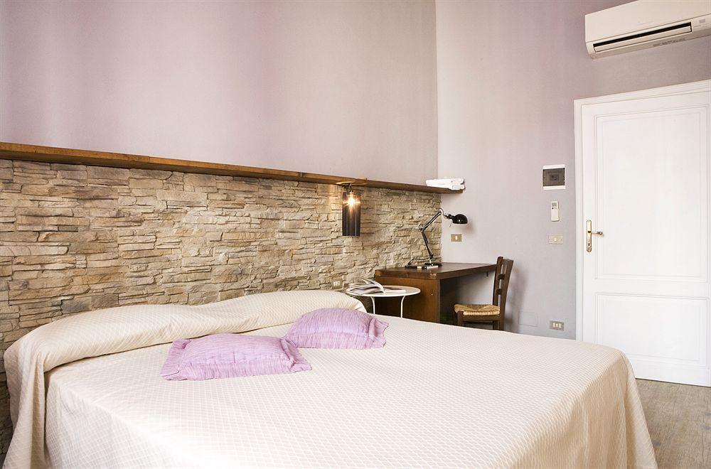 B&B Leopoldo&APARTEMENTS Acomodação com café da manhã 