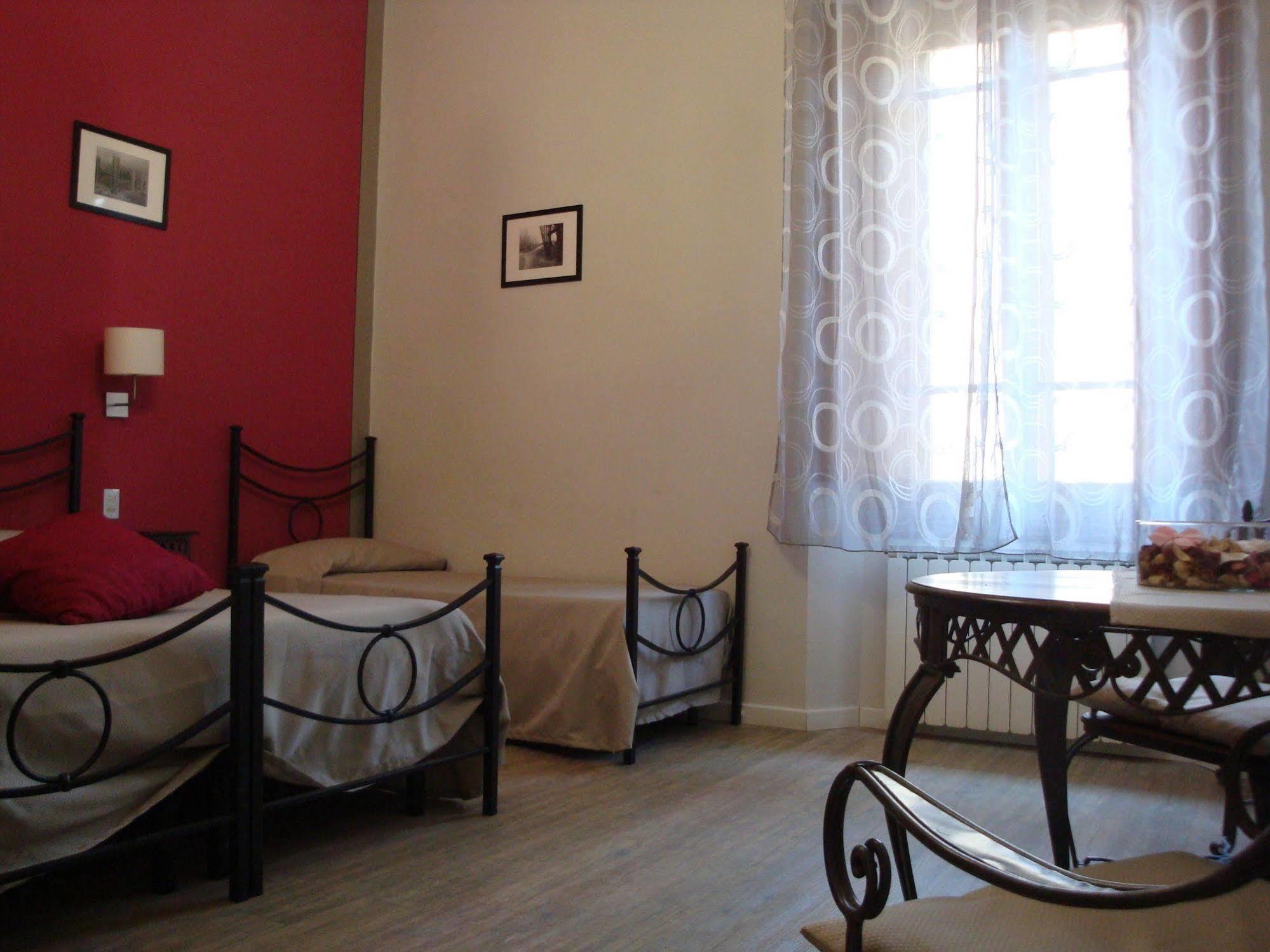 Acomodação com café da manhã  B&B Leopoldo&APARTEMENTS Florença