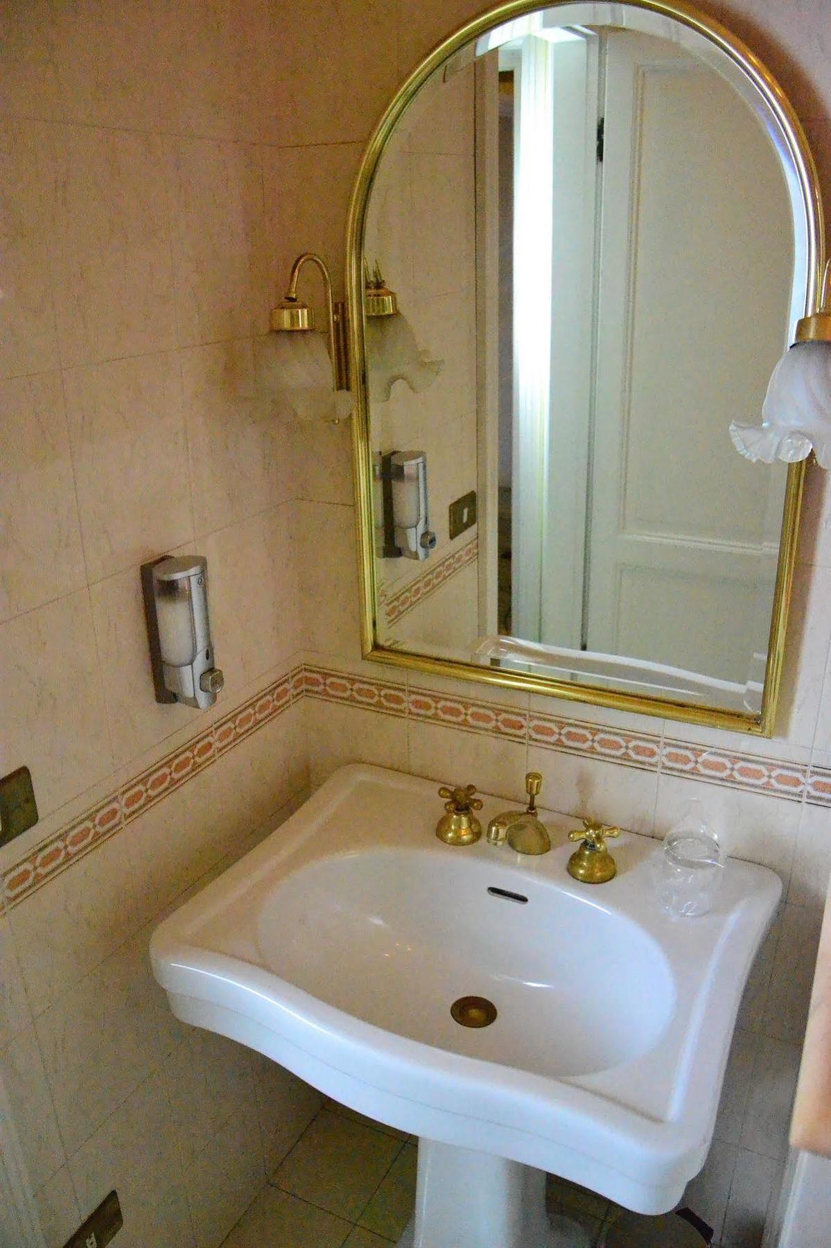 B&B Leopoldo&APARTEMENTS Acomodação com café da manhã  Florença